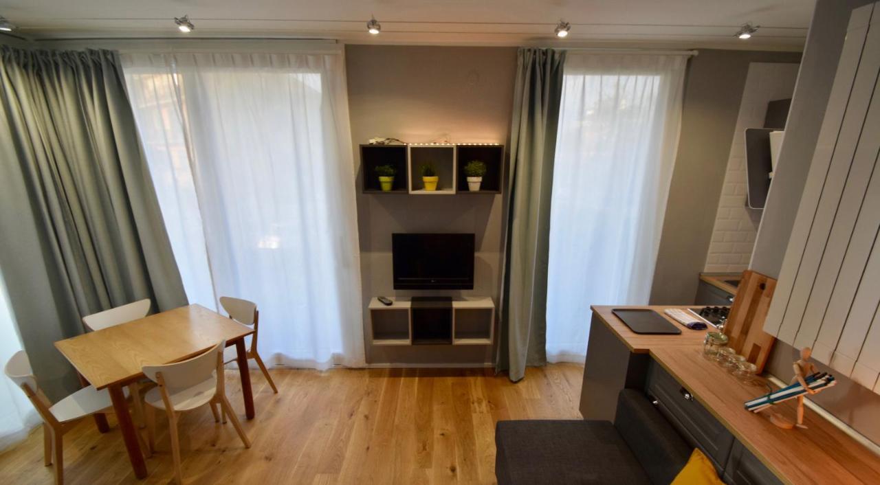Casa Bredina Apartment อีเซโอ ภายนอก รูปภาพ